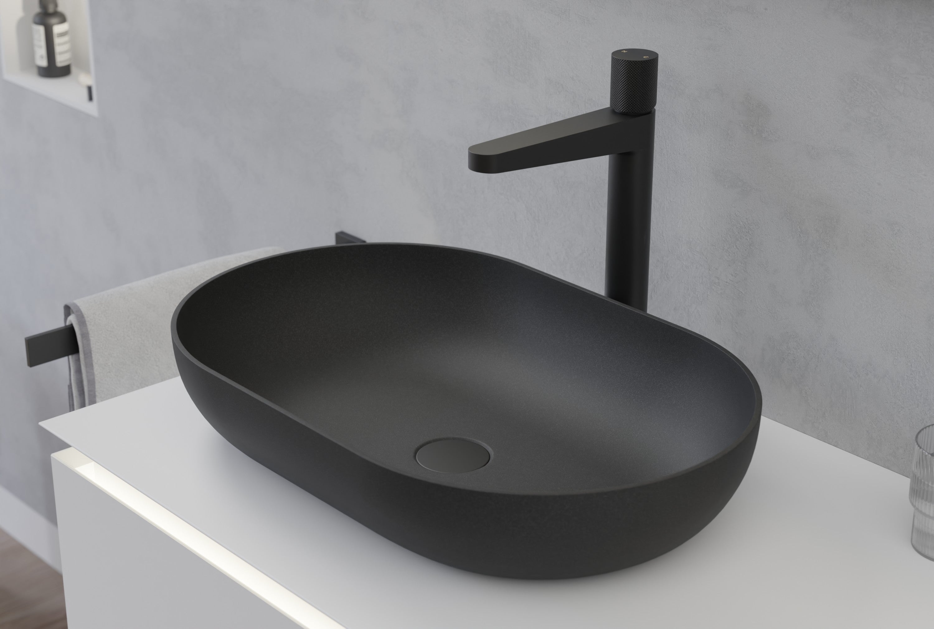 Vasque à poser ovale noir mat en résine minérale – 53 cm