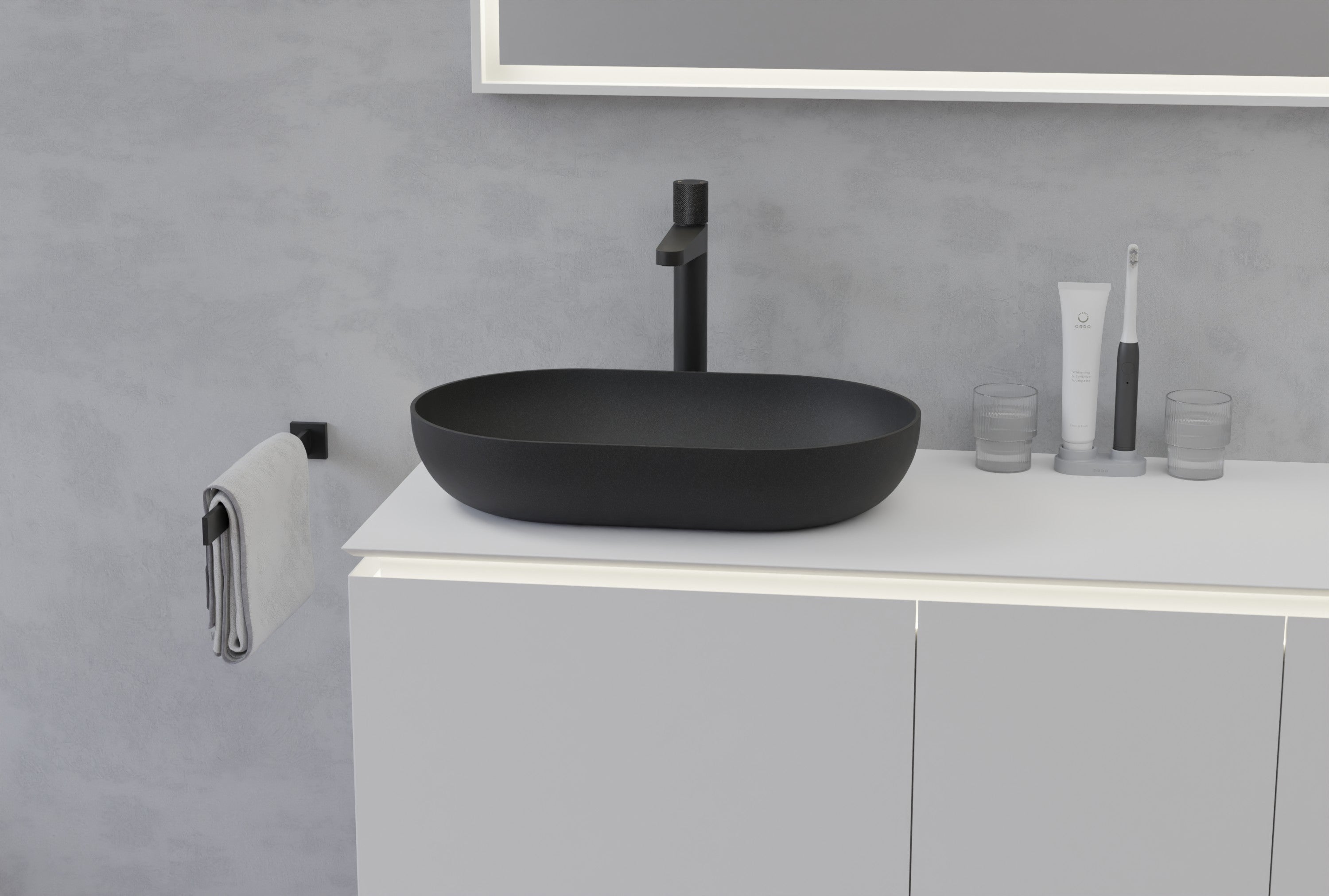 Vasque à poser ovale noir mat en résine minérale – 53 cm